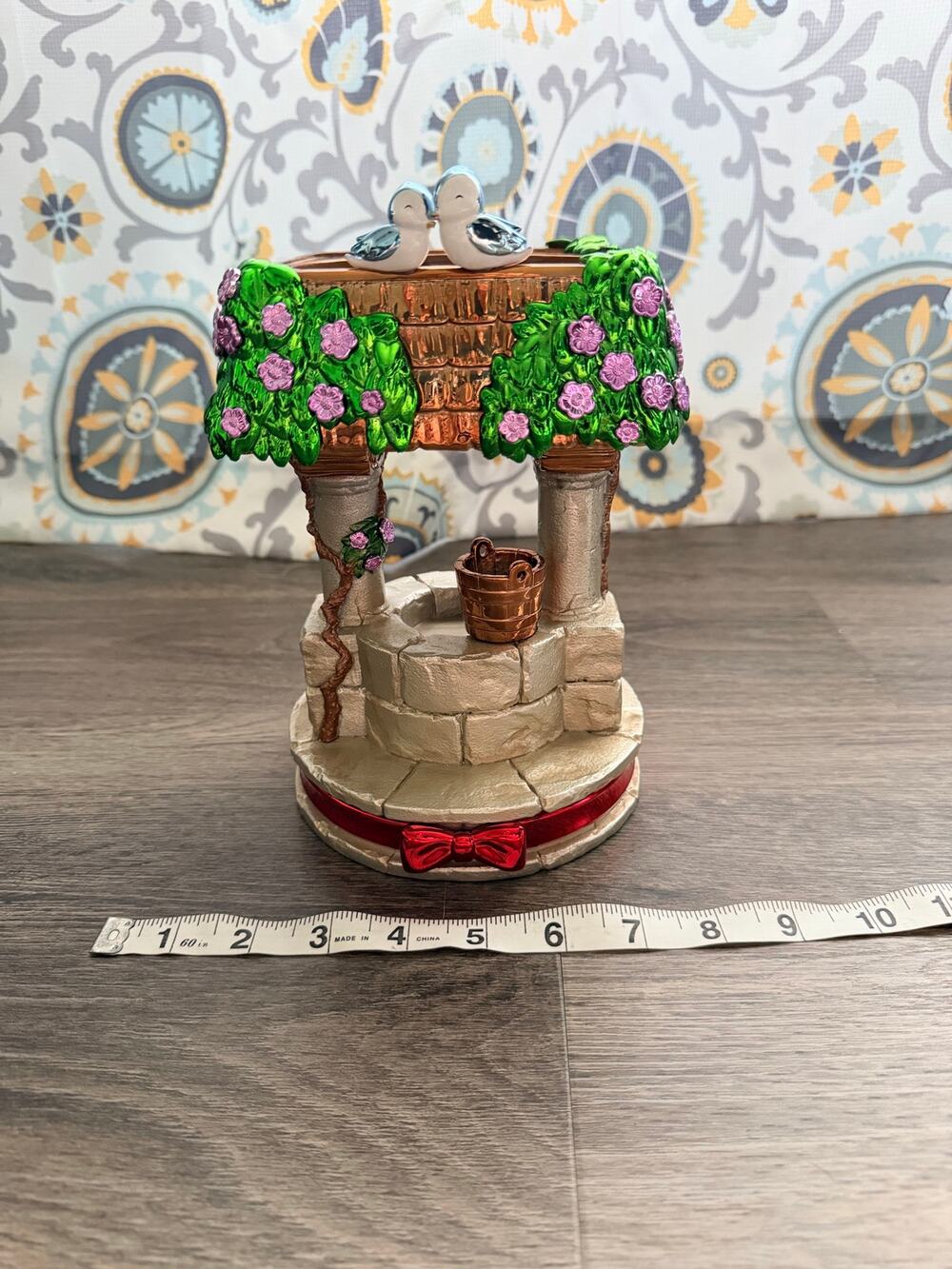 Snow White bath and body works candle holder